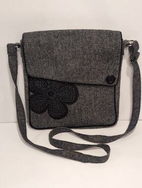 Jak's Gray Crossbody Floral Applique Crossbody Shoulder Bag Boho